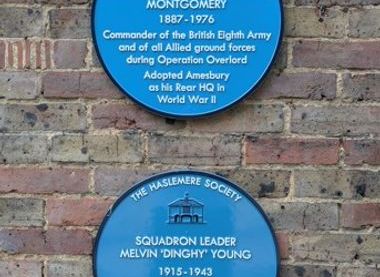 Blue Plaques at Amesbury