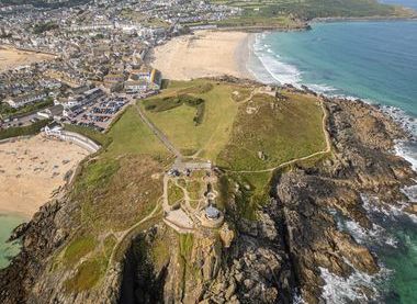 St Ives Town Council