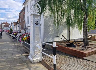 ©Alan Olive.  Old Town Hemel Hempstead.