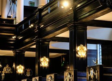 St Clement Danes Church interior