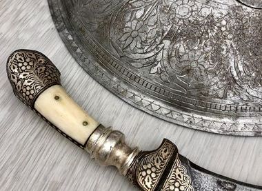 Sikh artefacts used by warriors
