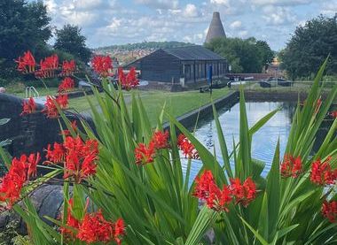 Red House Glass Cone