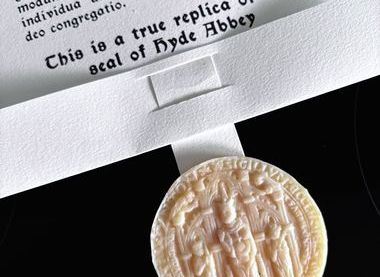 Make a medieval seal
