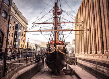 The Golden Hinde