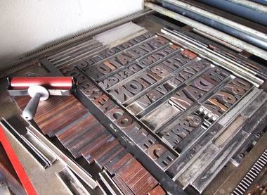 Locking type