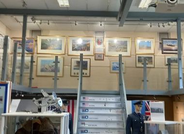 CENTRE PRINT  DISPLAY