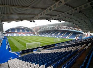 (c) HTAFC