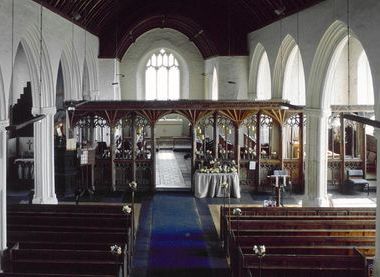britishlistedbuildings.co.uk